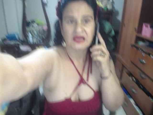 jazmin-mature webcam