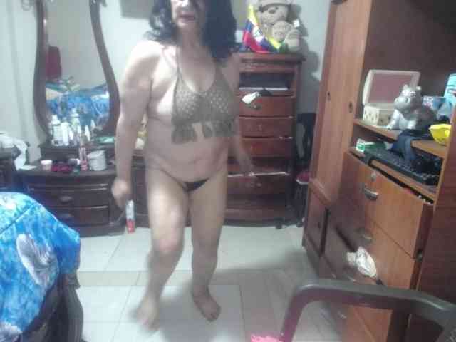 jazmin-mature webcam