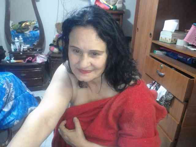 jazmin-mature webcam