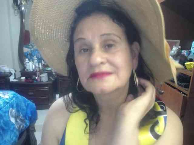 jazmin-mature webcam