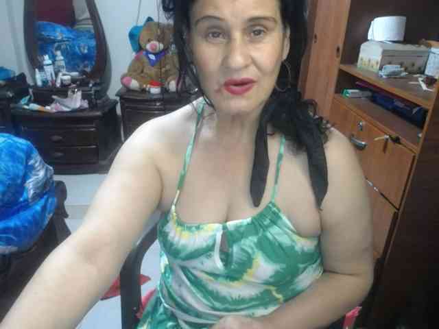 jazmin-mature webcam