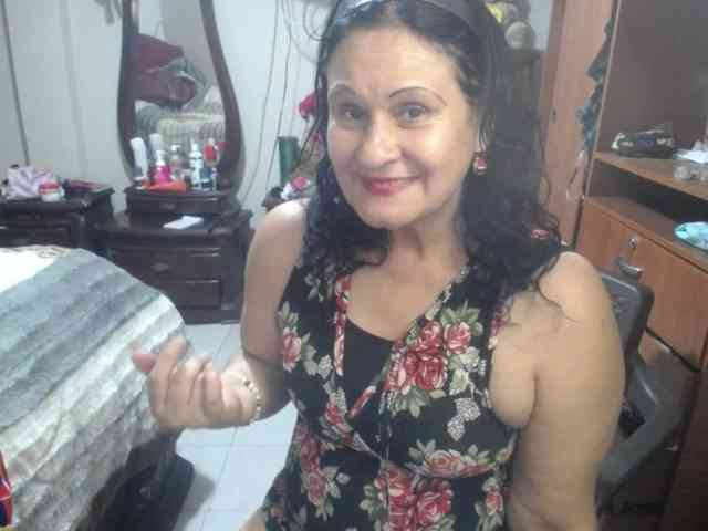 jazmin-mature webcam
