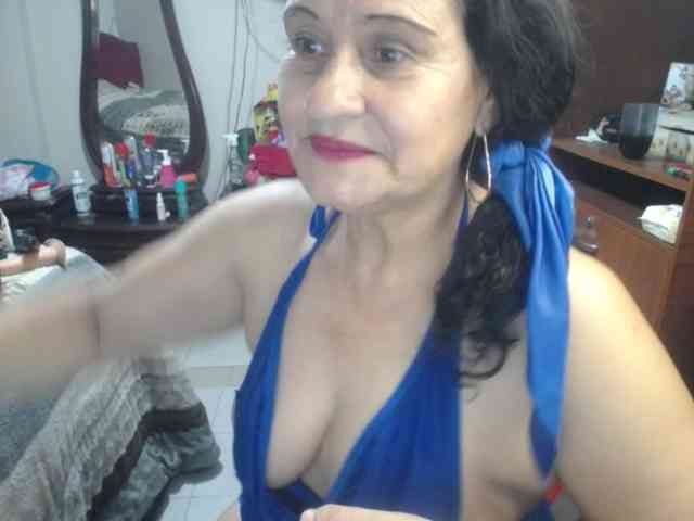 jazmin-mature jazmin-mature
