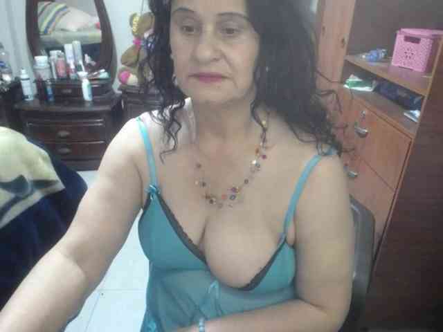 jazmin-mature webcam