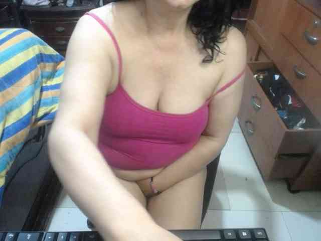 jazmin-mature webcam