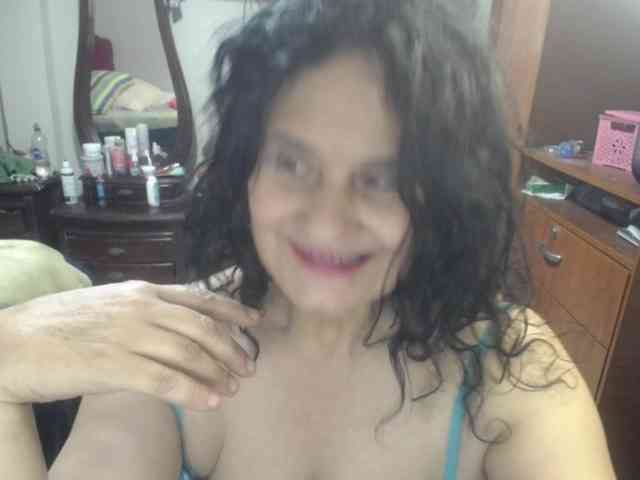 jazmin-mature webcam