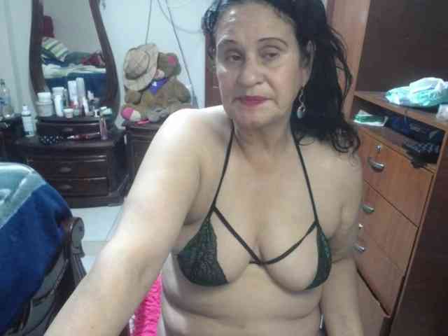 jazmin-mature webcam