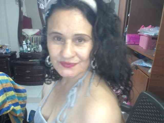 jazmin-mature webcam