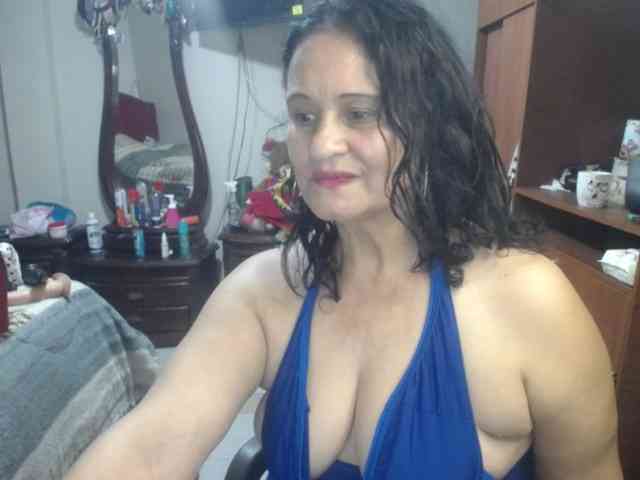 jazmin-mature webcam