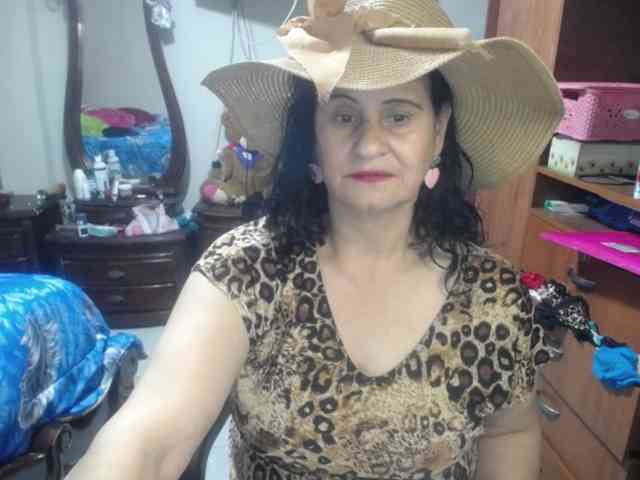 jazmin-mature webcam