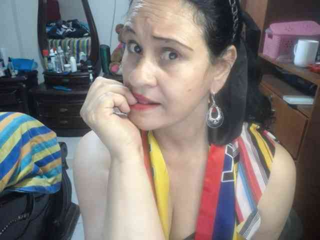 jazmin-mature webcam