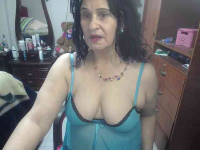 jazmin-mature webcam