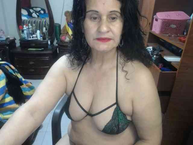jazmin-mature webcam