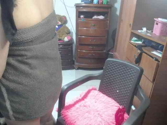 jazmin-mature webcam