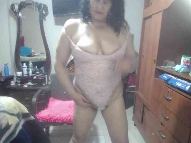 jazmin-mature webcam