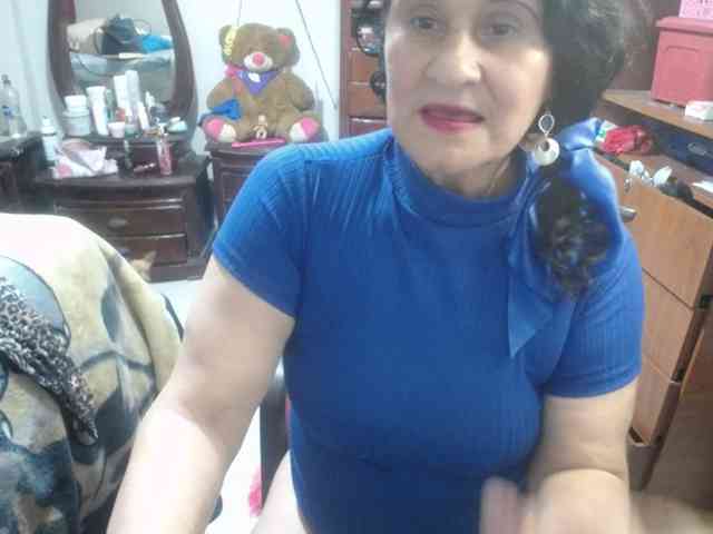 jazmin-mature webcam