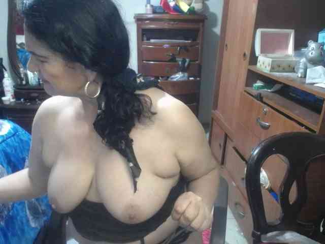 jazmin-mature webcam