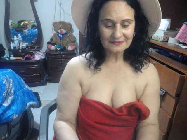 jazmin-mature webcam