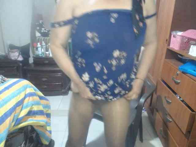 jazmin-mature webcam