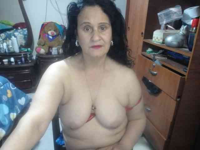 jazmin-mature webcam