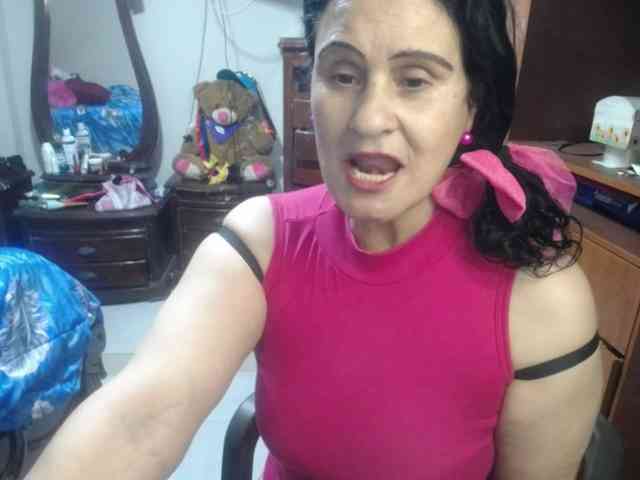 jazmin-mature webcam