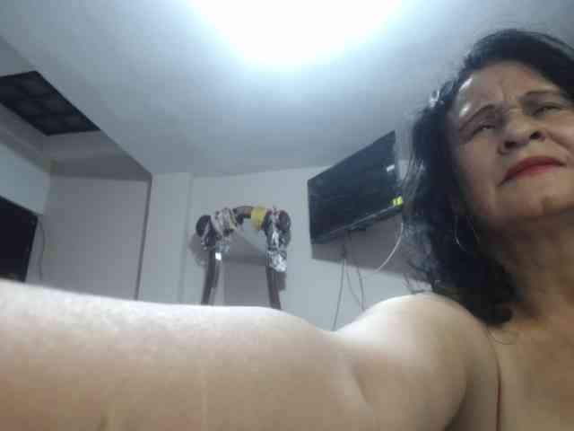 jazmin-mature jazmin-mature