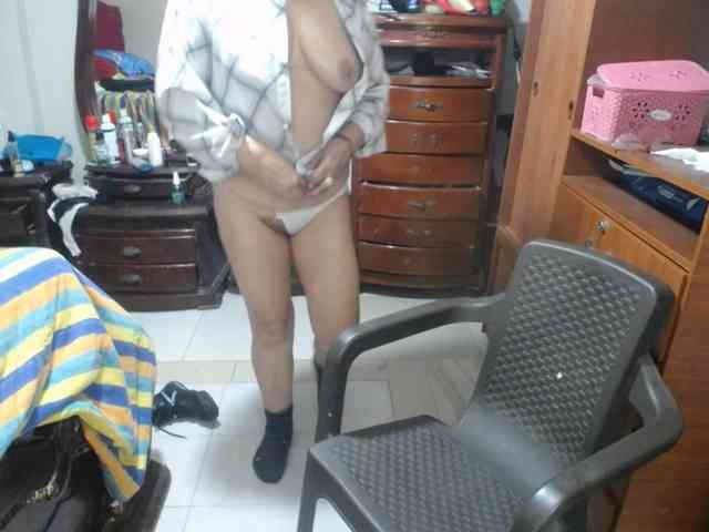 jazmin-mature webcam