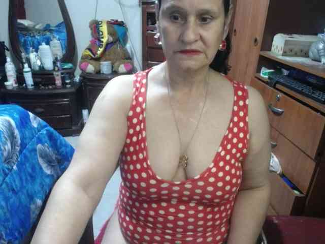 jazmin-mature webcam