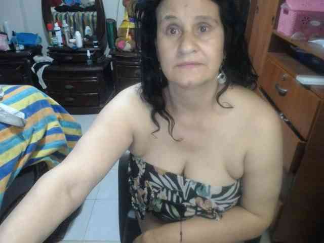 jazmin-mature webcam