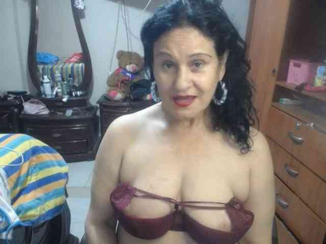 jazmin-mature webcam