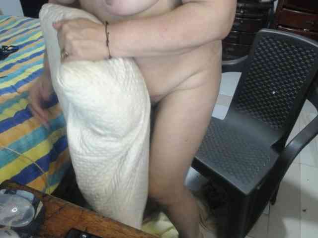 jazmin-mature webcam