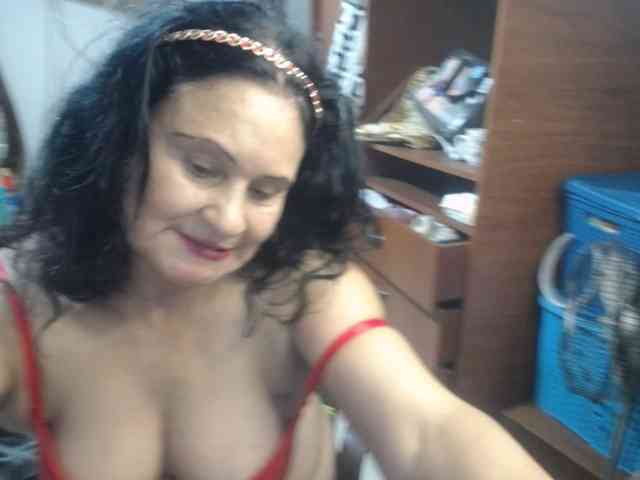 jazmin-mature — live female cam on BongaCams