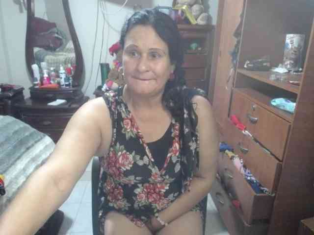 jazmin-mature jazmin-mature