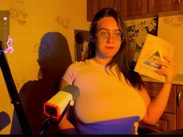 Bunnyb live cam on BongaCams