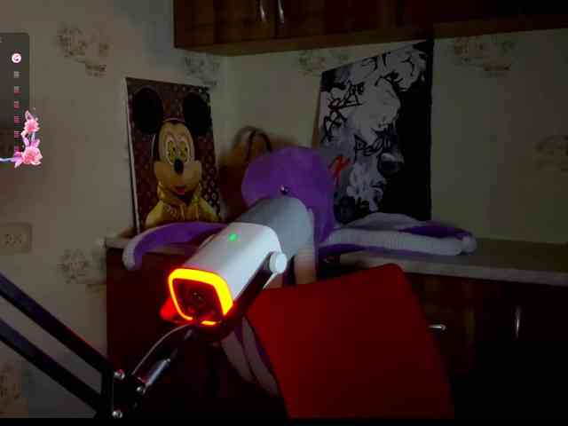Limonchikkk webcam