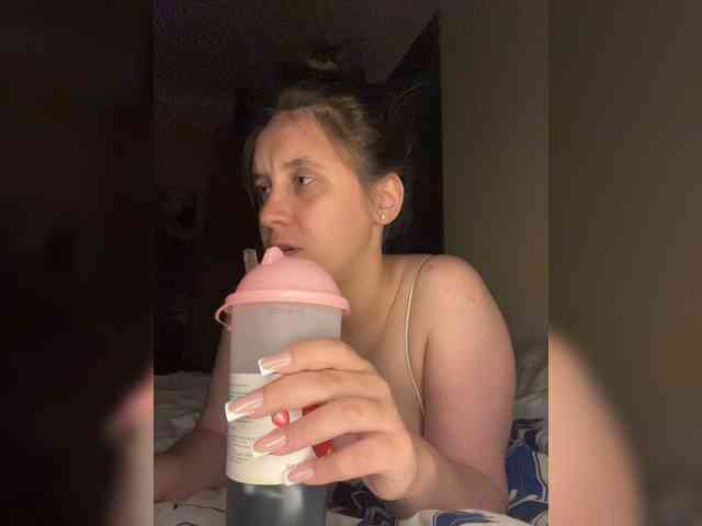 Limonchikkk webcam