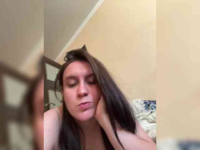 Limonchikkk webcam