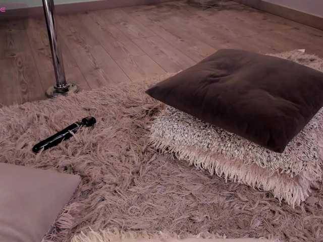 Kloe-S live cam on BongaCams