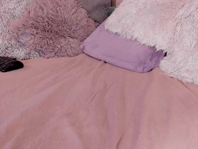 Kloe-S live cam on BongaCams