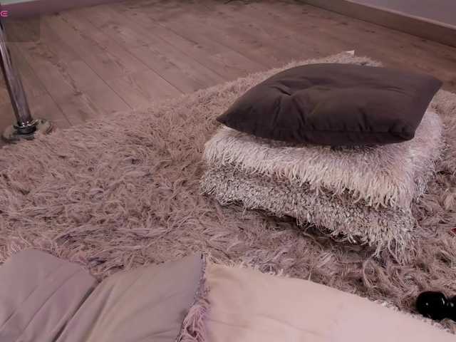 Kloe-S live cam on BongaCams