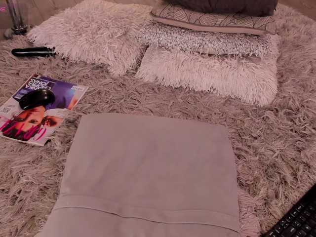 Kloe-S live cam on BongaCams