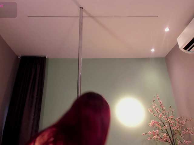 Kloe-S live webcam show