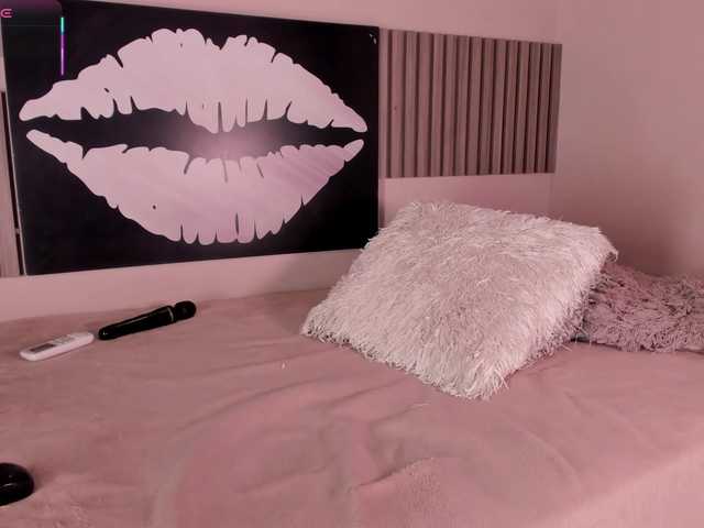 Kloe-S live cam on BongaCams