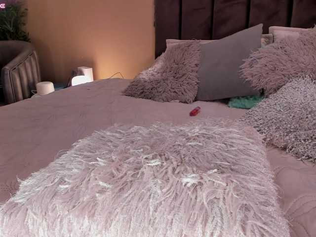 Kloe-S live cam on BongaCams