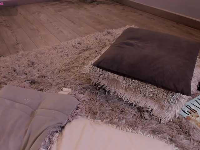 Kloe-S live cam on BongaCams