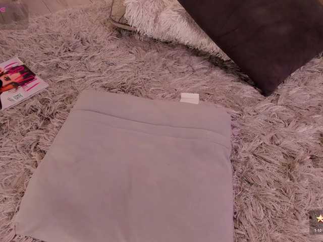 Kloe-S live cam on BongaCams