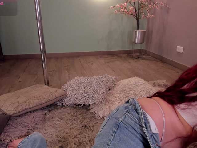 Kloe-S live cam on BongaCams
