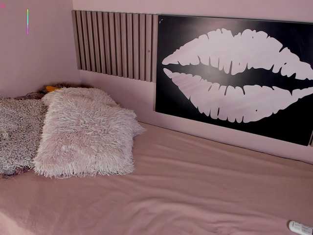 Kloe-S live cam on BongaCams