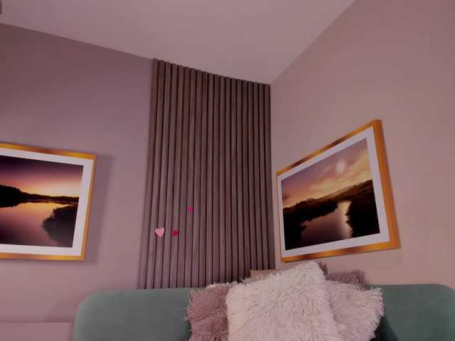 Kloe-S live cam on BongaCams
