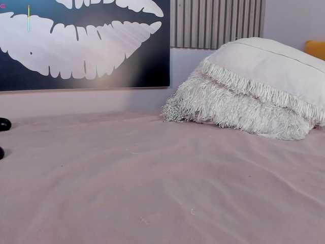 Kloe-S live cam on BongaCams